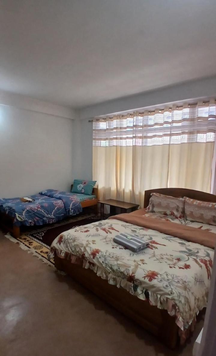 Lama Tsekhang Tawang Bagian luar foto